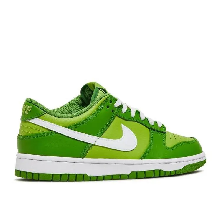 Nike shoes - Green 1