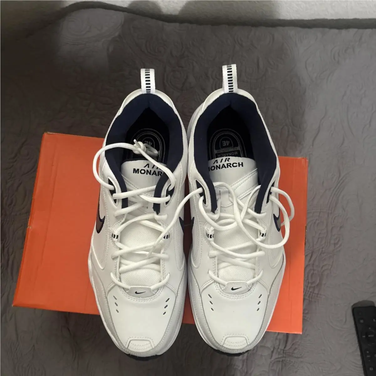 Nike shoes - Nike Air Monarch IV - Air Monarch - White, Manufacturer: White/Navy 3