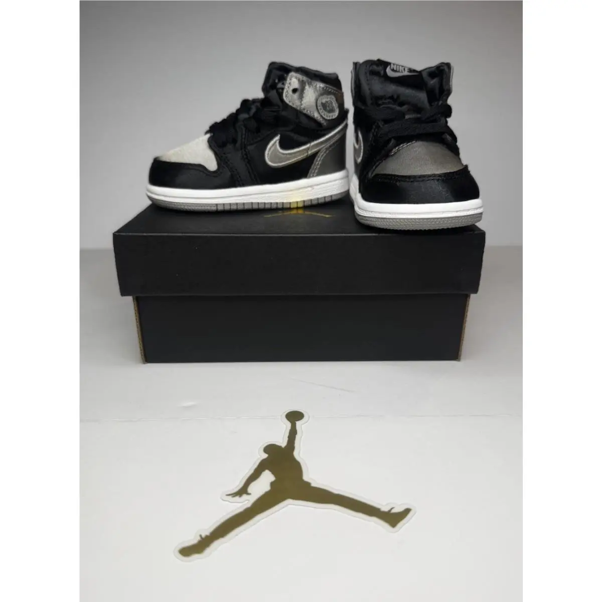 Nike shoes - Jordan 1 Retro High OG (TD) - Black / Medium Grey / White 0