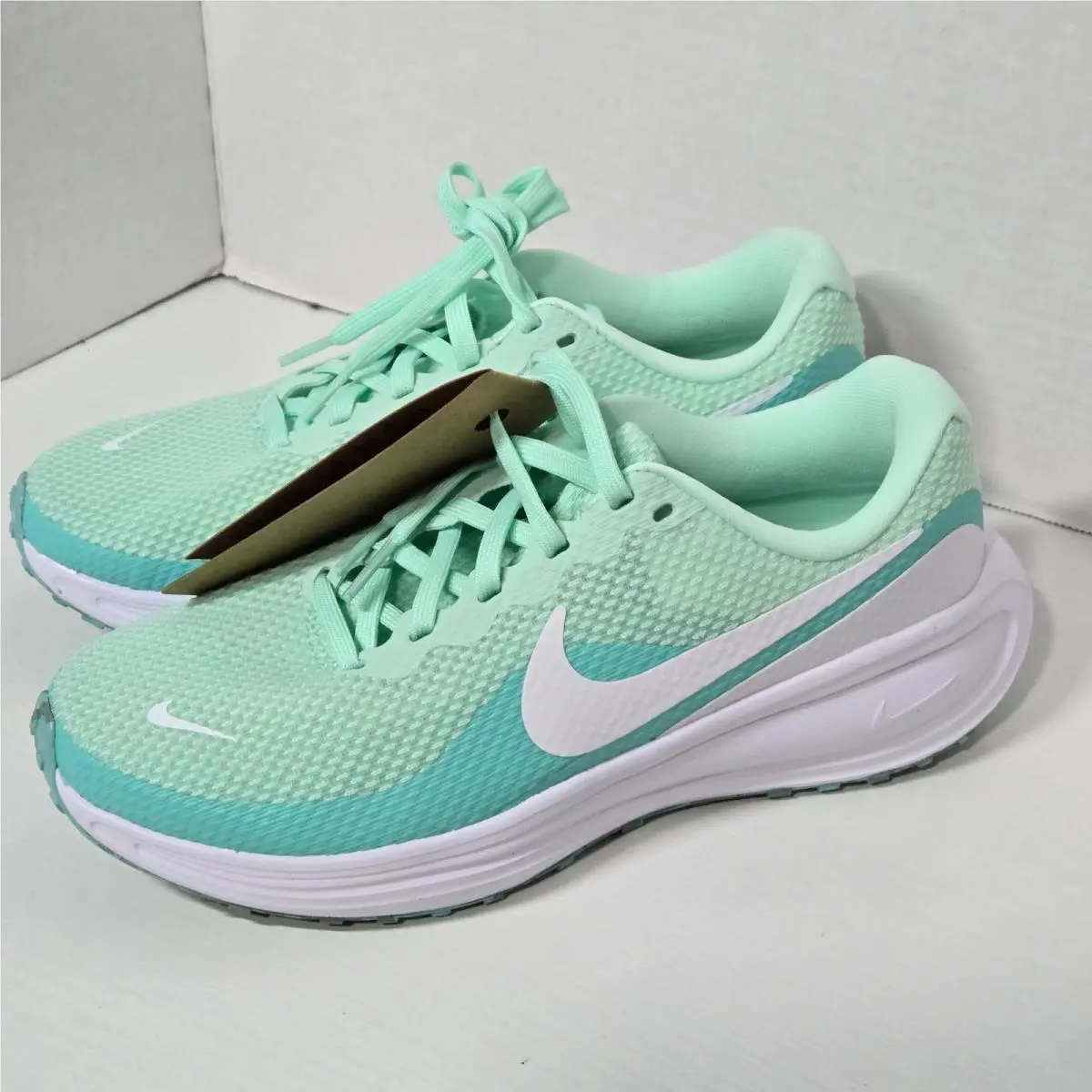 Nike shoes - Nike Revolution - Revolution - Green 2