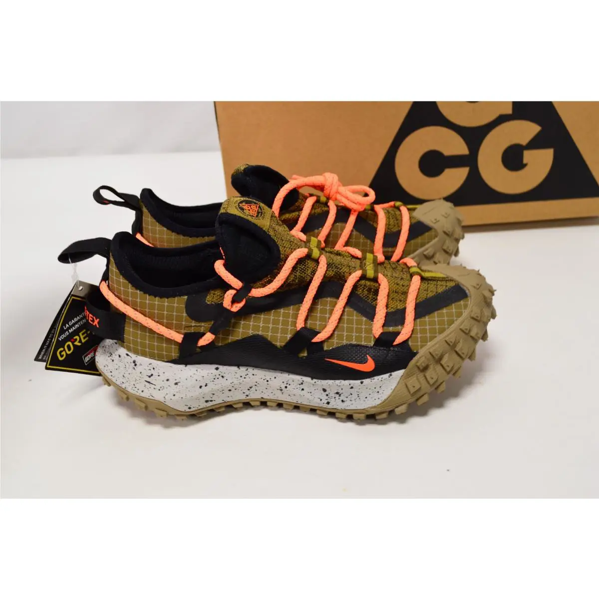 Nike shoes - Brown 2