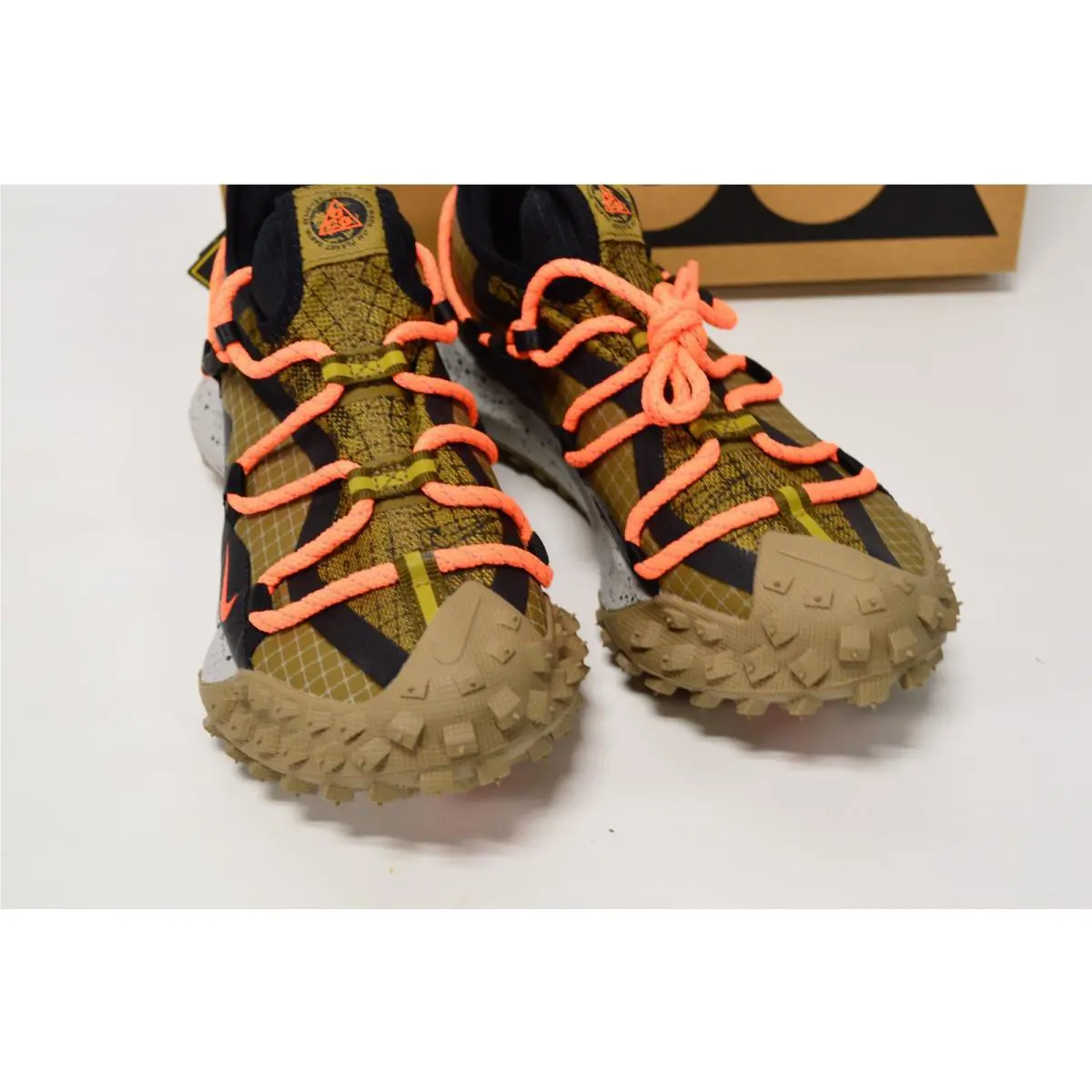 Nike shoes - Brown 3
