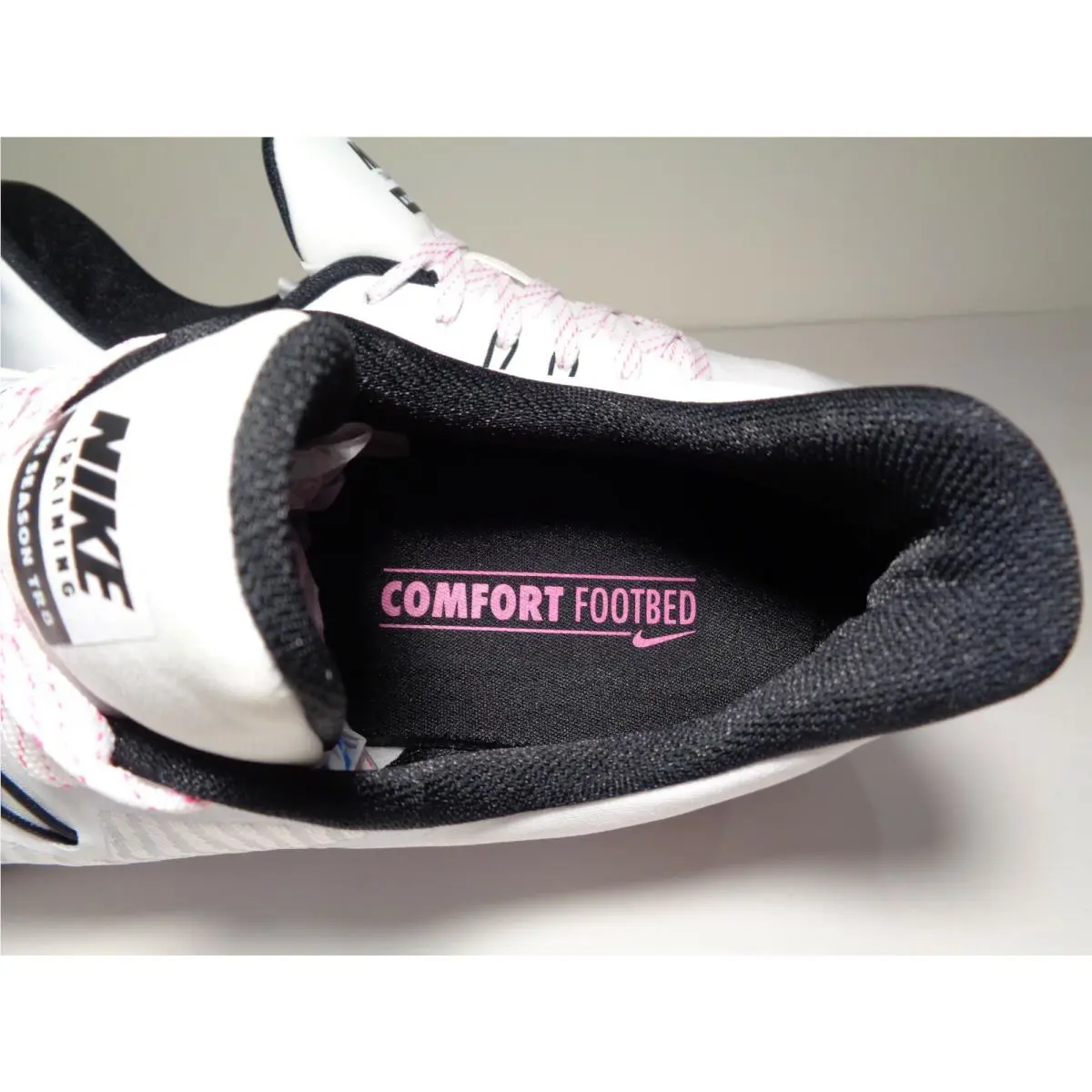 Nike shoes - White (UPC: 192499669162) 7