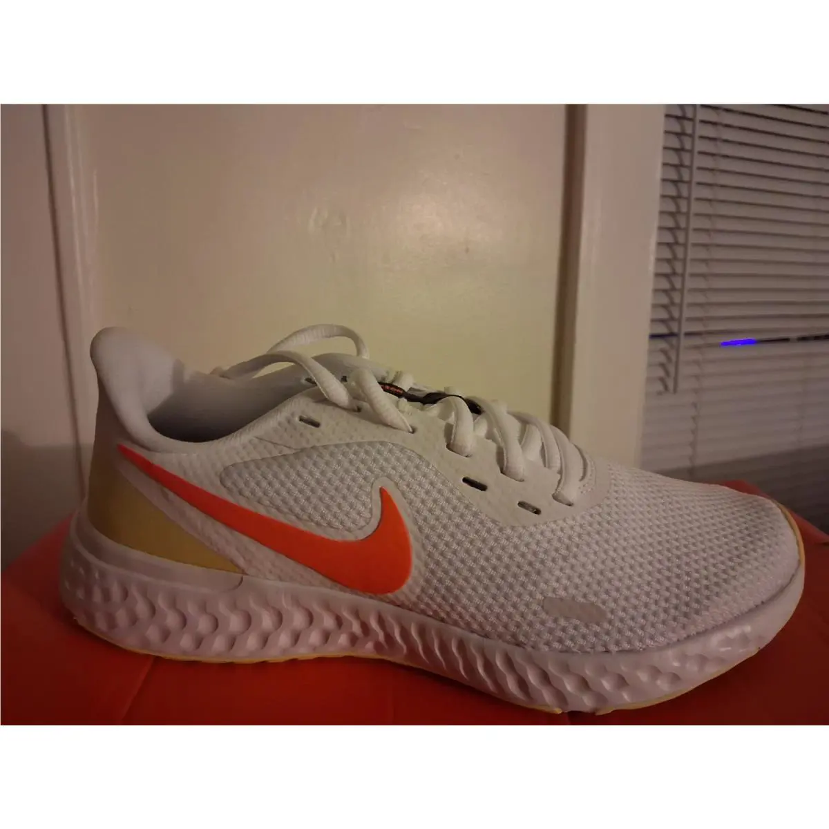 Nike shoes - Multicolor 9