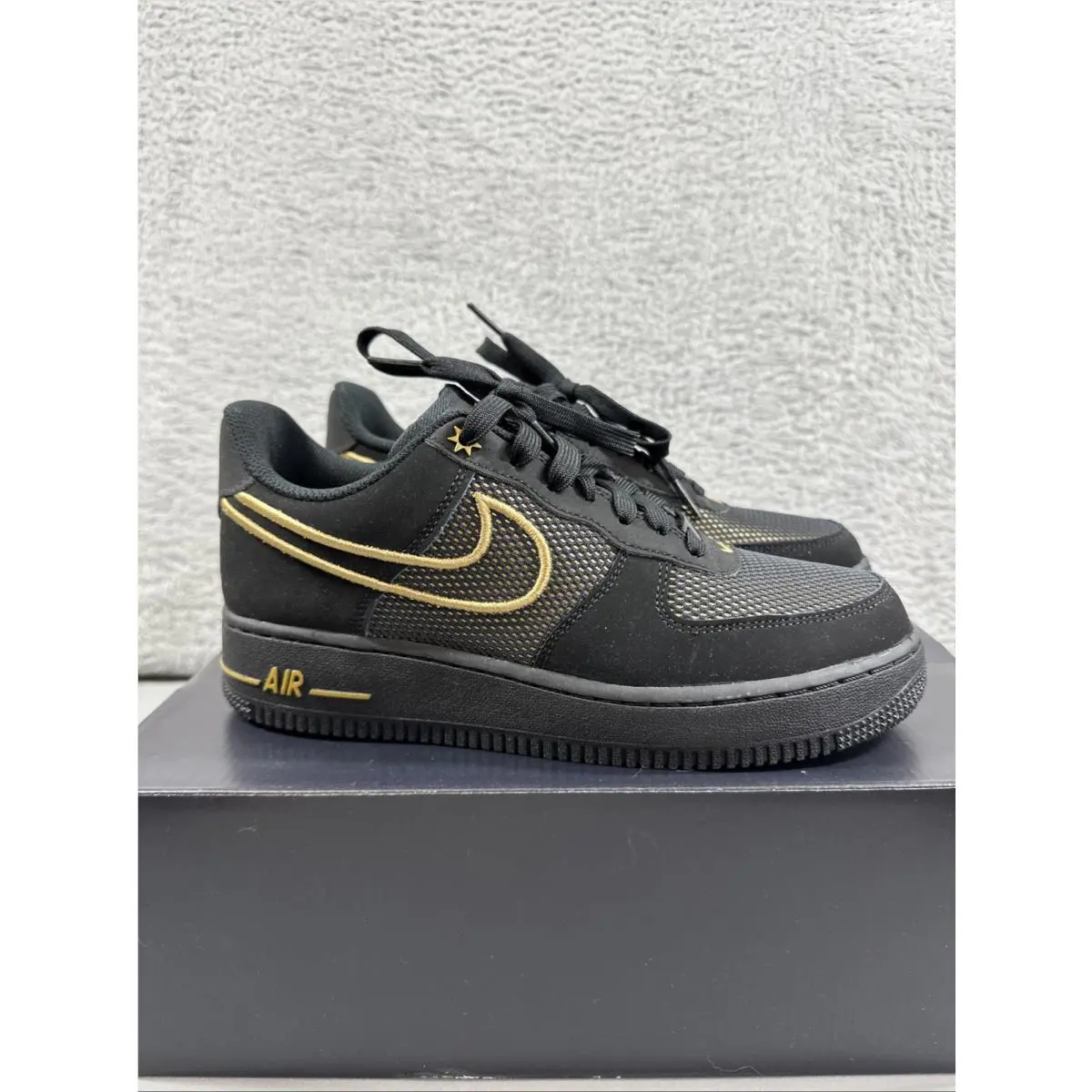 Nike shoes - Nike Air Force 1 - Air Force - Black 2