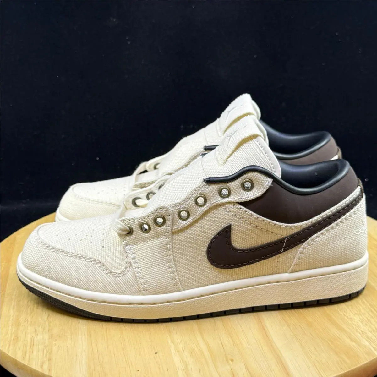 Nike shoes - Brown 5