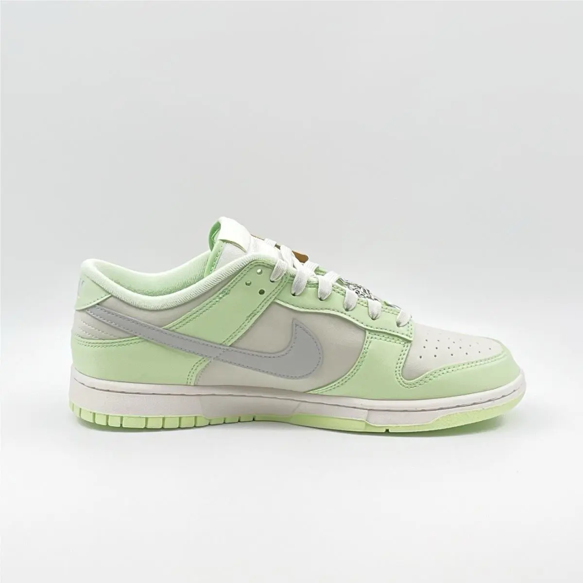 Nike shoes - Nike Dunk - Dunk - FN6344-001 - Green 0