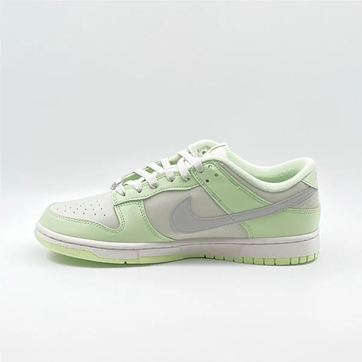 Nike shoes - Nike Dunk - Dunk - FN6344-001 - Green 2
