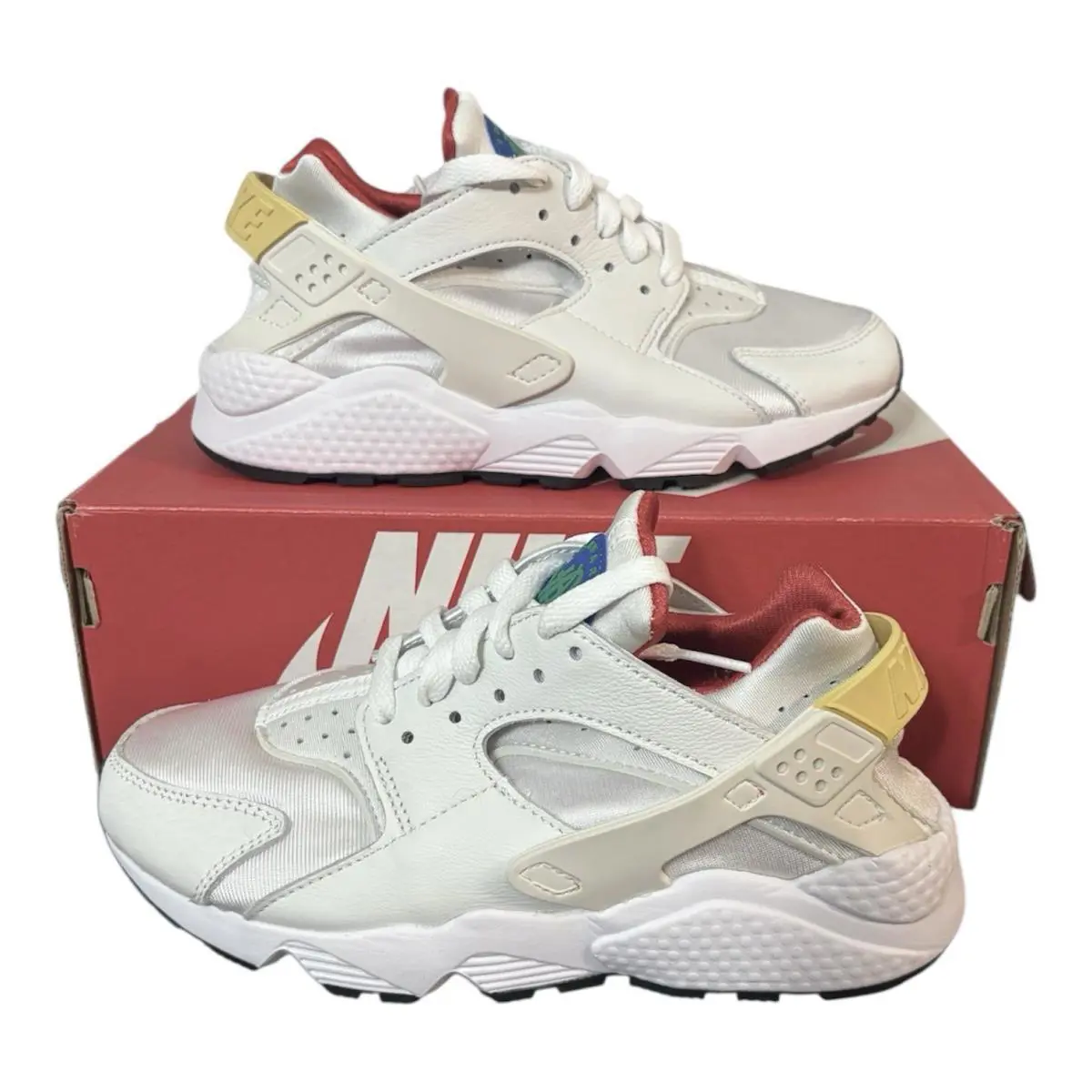 DH4439-112 Women’s Nike Air Huarache “white Topaz Green” Size 6.5 Read Size - White