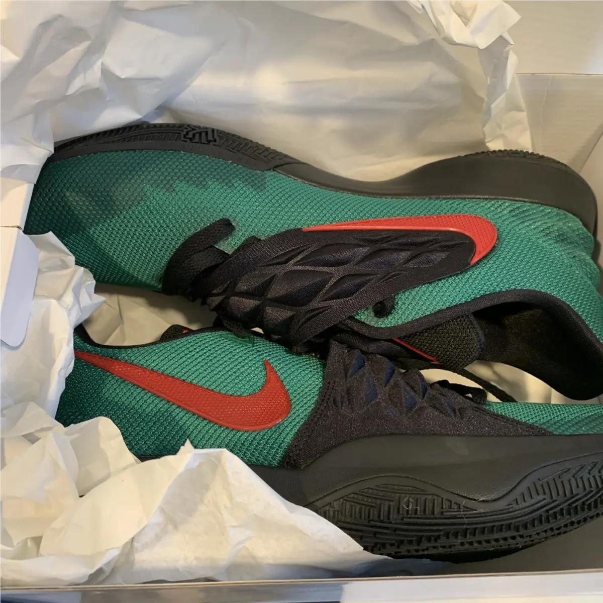 Nike shoes - Nike Kyrie Low - Kyrie Low - Red 12