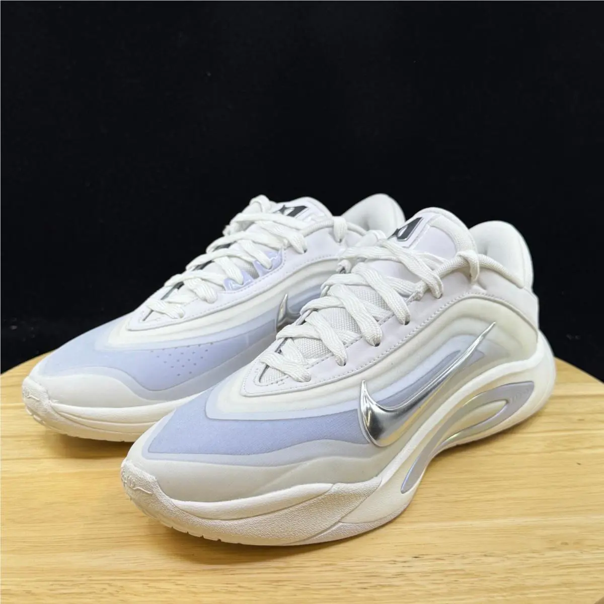 Nike shoes - White 5