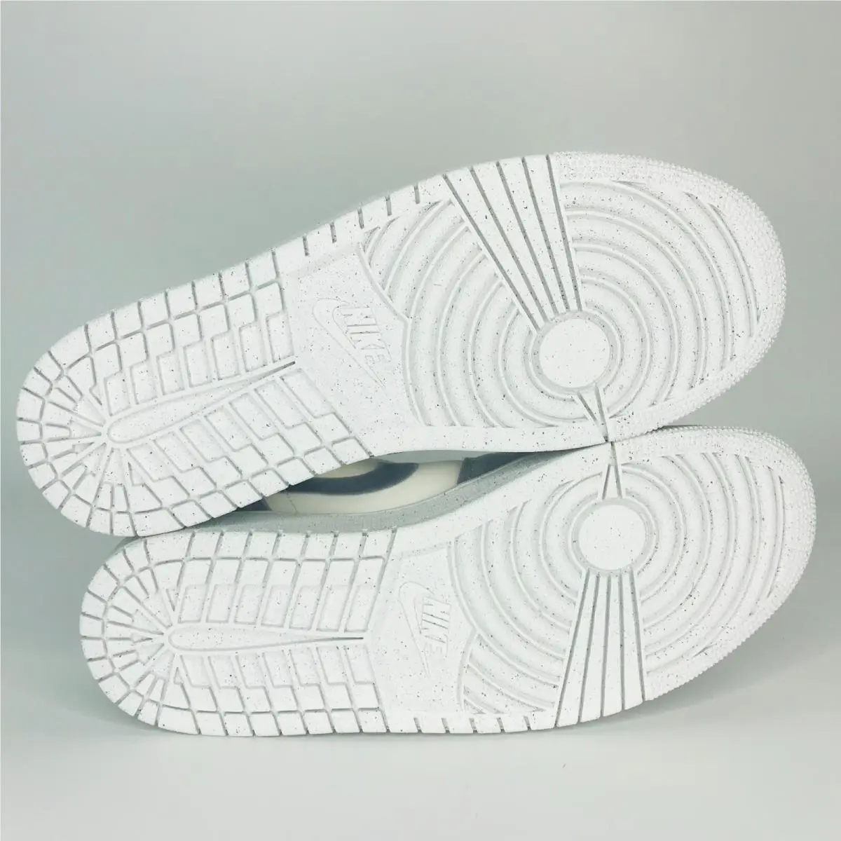 Nike shoes - Nike Air Jordan 1 - Air - DV0426-012 - Gray 5