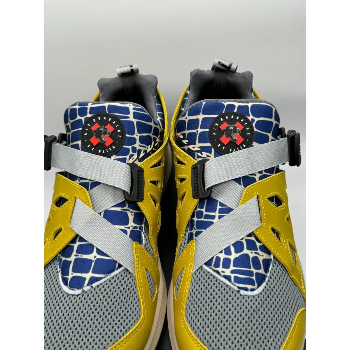 Nike shoes - Nike Air Huarache - Air Huarache - FJ4201-300 - Multicolor (UPC: 196977564833) 1