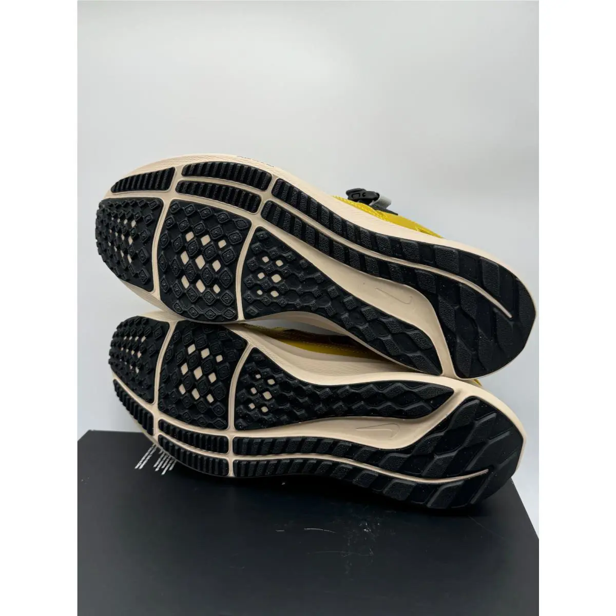 Nike shoes - Nike Air Huarache - Air Huarache - FJ4201-300 - Multicolor (UPC: 196977564833) 11