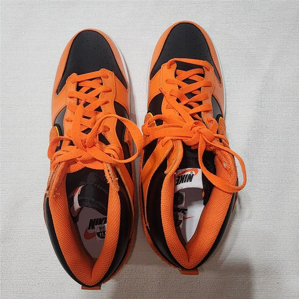 Nike shoes - Orange 2