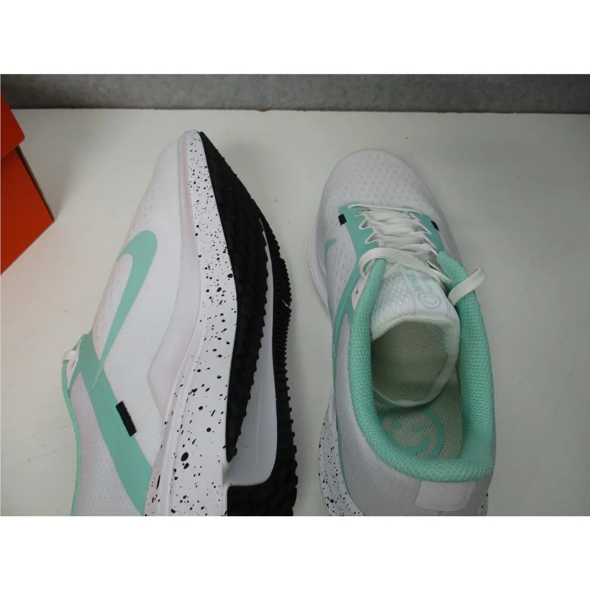 Nike shoes - Nike Air Winflo - Air Winflo - White 4