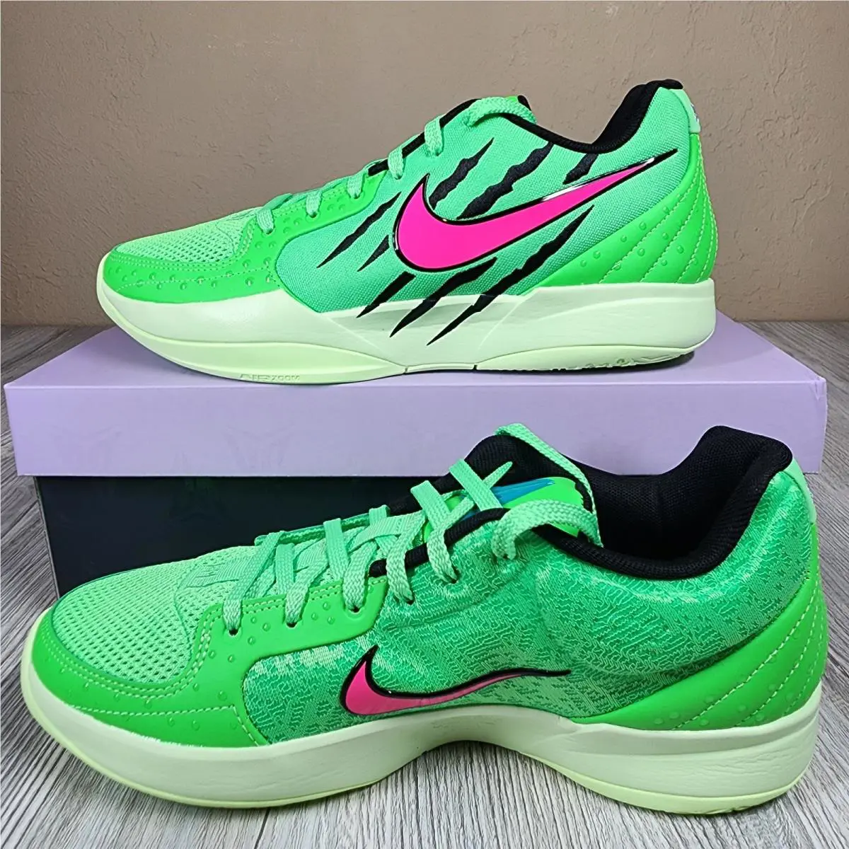 Nike shoes - Green 0