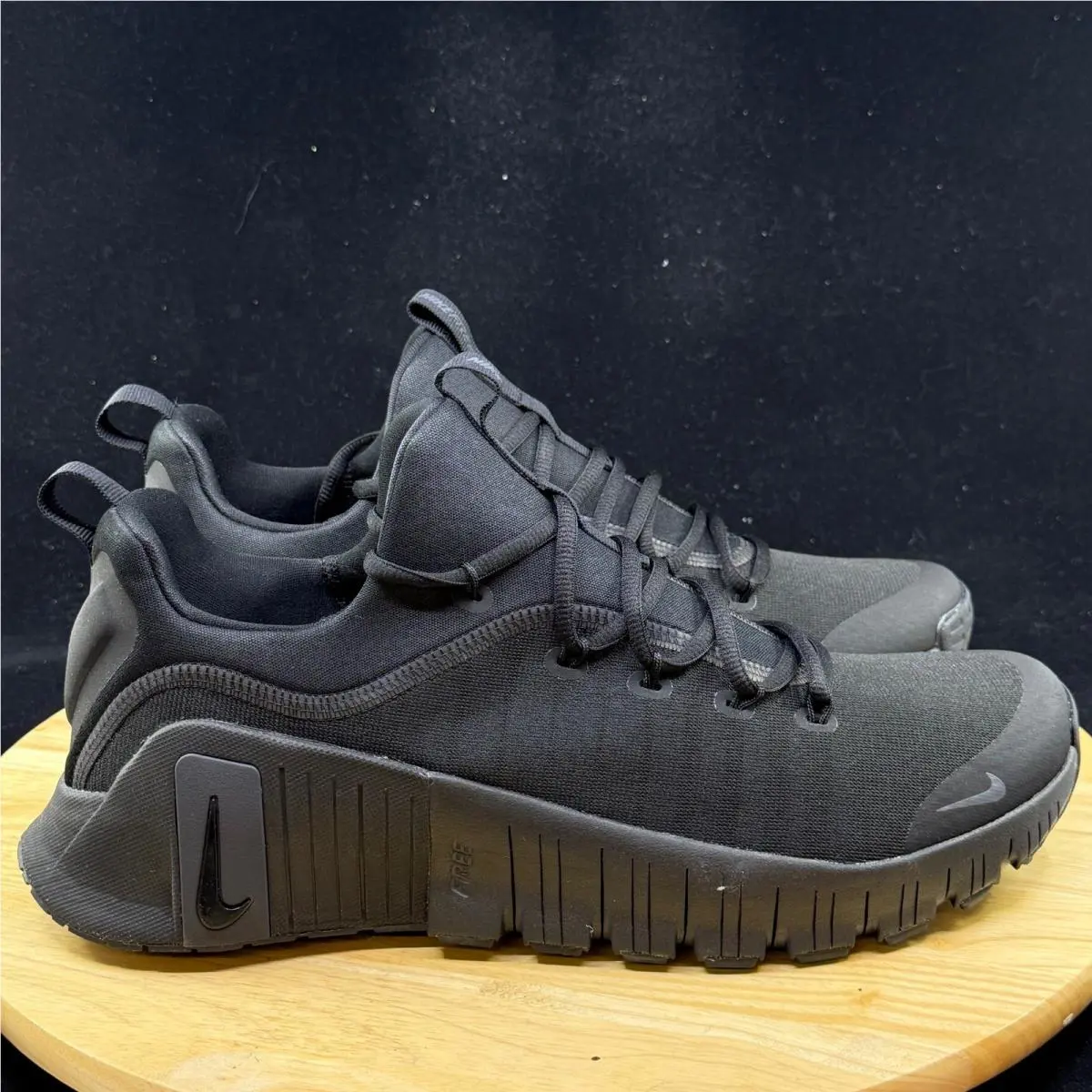 Nike shoes - Black 3