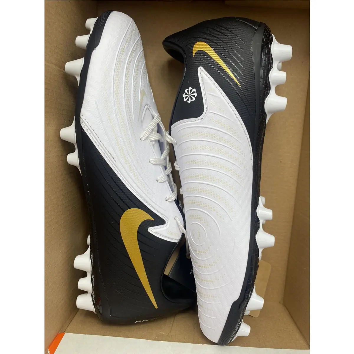 Nike shoes - Nike Phantom GX - Phantom - FJ2552 100 - White/Black-Mtlc Gold Coin (UPC: 196974668206) 5