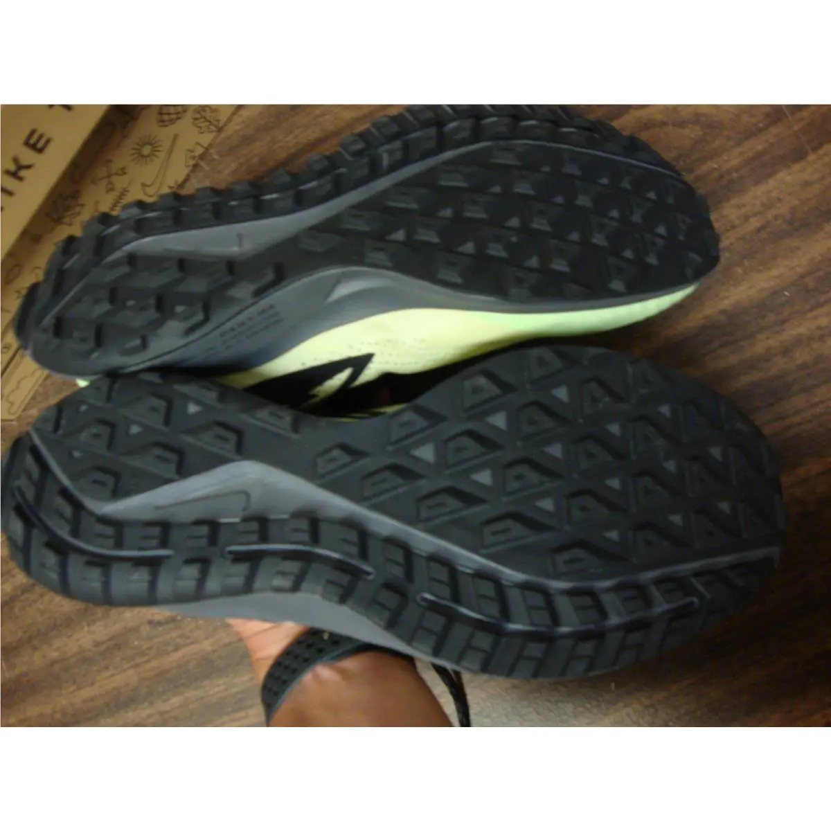 Nike shoes - Nike Air Zoom Pegasus 36 - AR5676-300 - Green 3