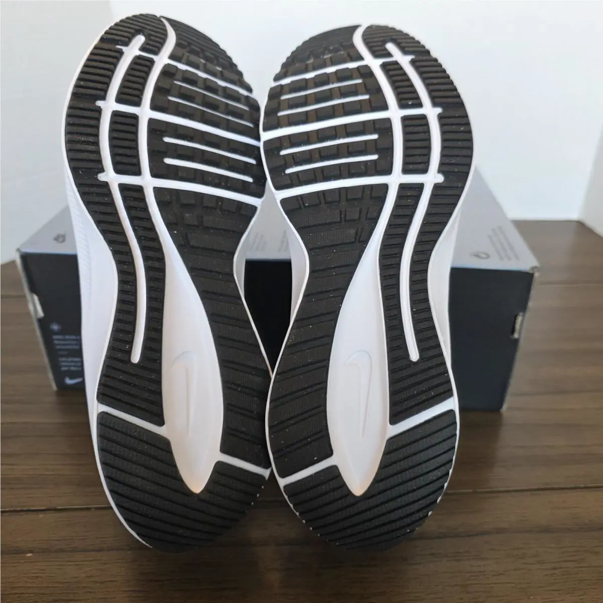 Nike shoes - Nike Revolution 6 GS - Revolution - Black/Dark Smoke Grey/White 4