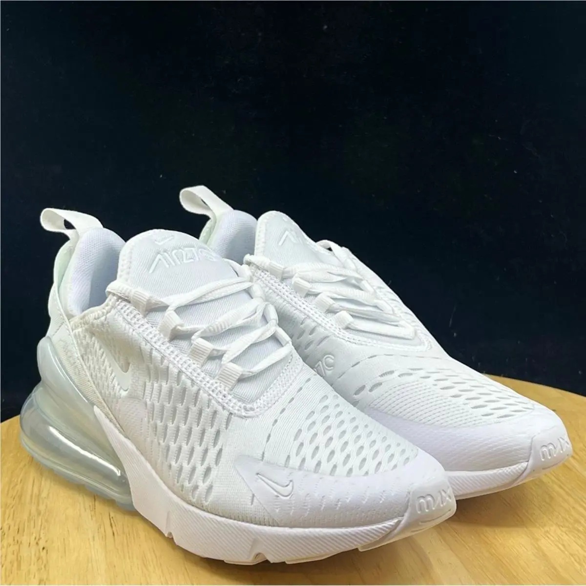 Nike shoes - White 3