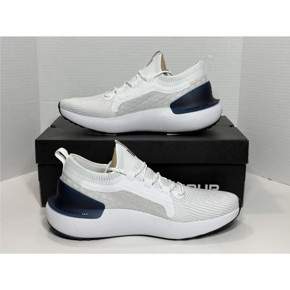 Under Armour shoes - Under Armour HOVR Phantom 3 SE Collegiate - 3026908-100 - White 0