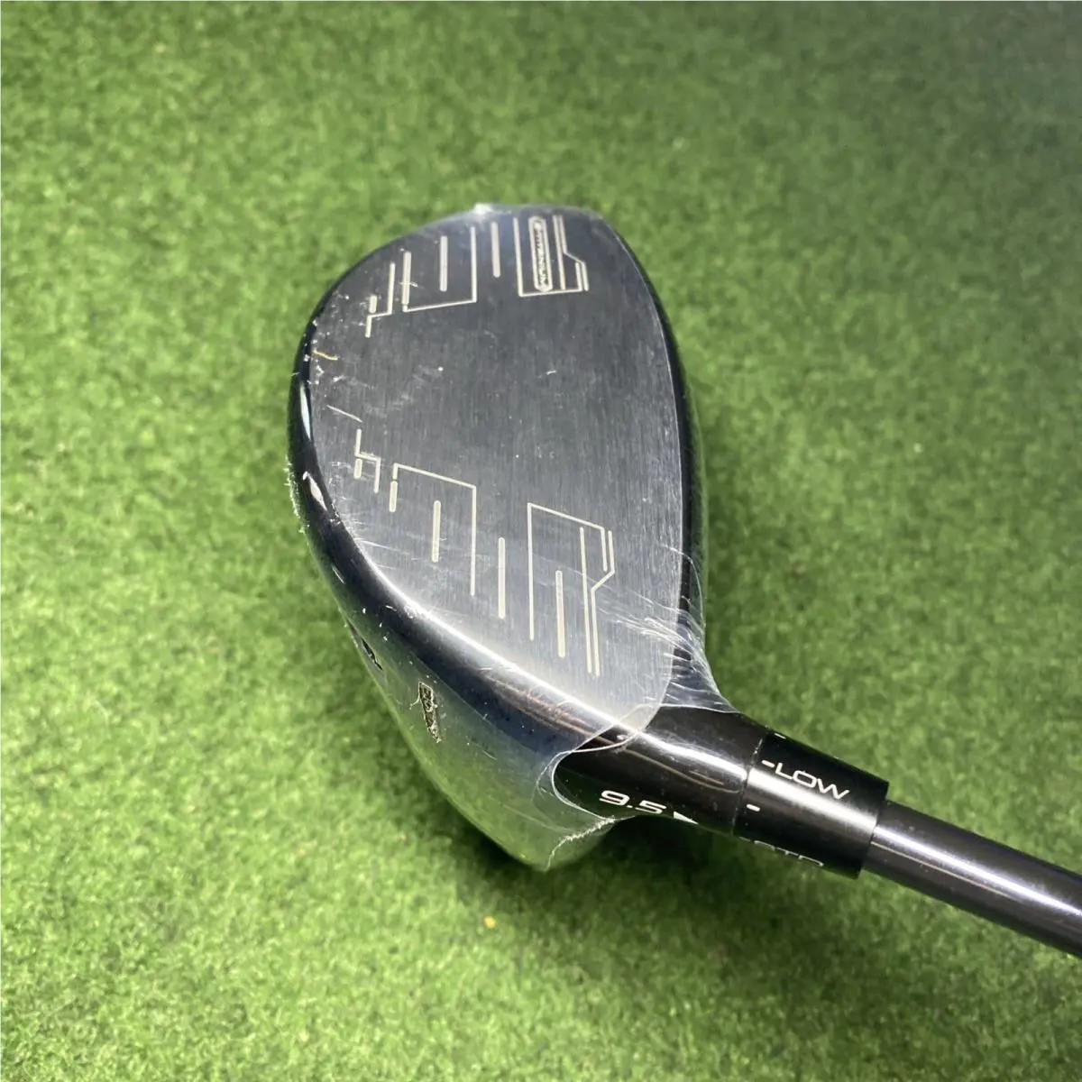 Mizuno  - ST-Z 230 1