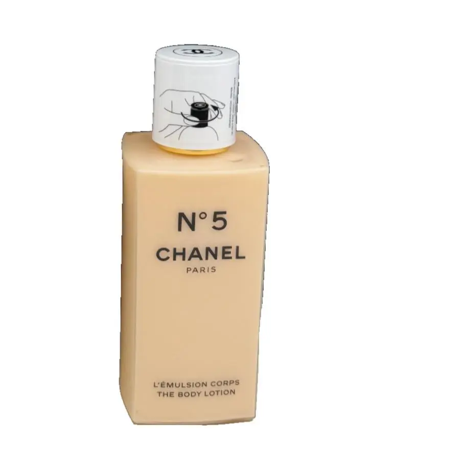 N5 Chanel L`emulsion The Body Lotion 6.8 oz As Shown