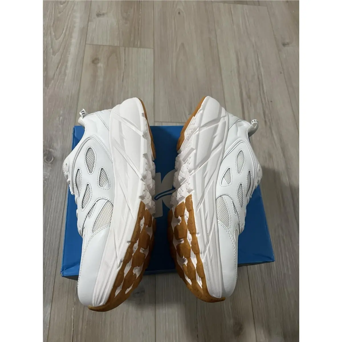 Hoka shoes - Hoka One One Clifton L - 1160050 - White 0