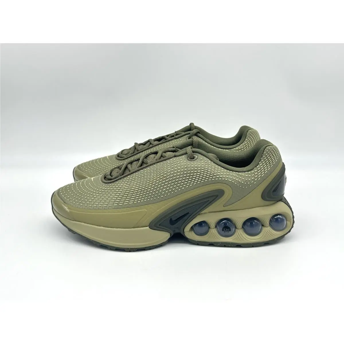Nike Air Max DN Men`s Size 11.5 Running Shoes Neutral Olive Camo DV3337-201