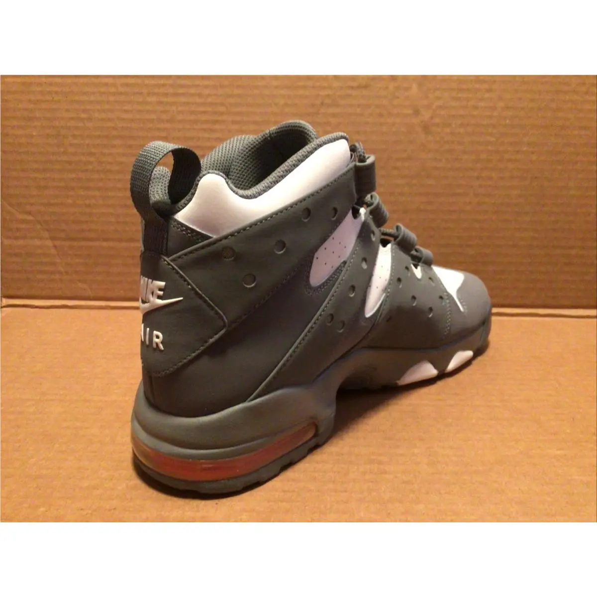 Nike shoes - Gray 2