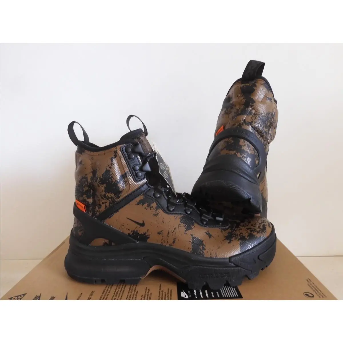 Nike shoes - NIKE ACG ZOOM GAIADOME GORE TEX - IB2328 200 - Brown (UPC: 198482645830) 1