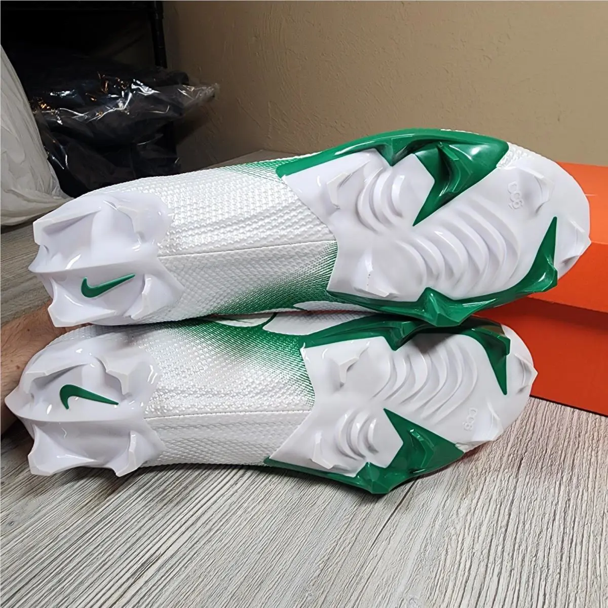 Nike shoes - Nike Vapor Edge - Vapor Edge - AO8277-105 - White 3
