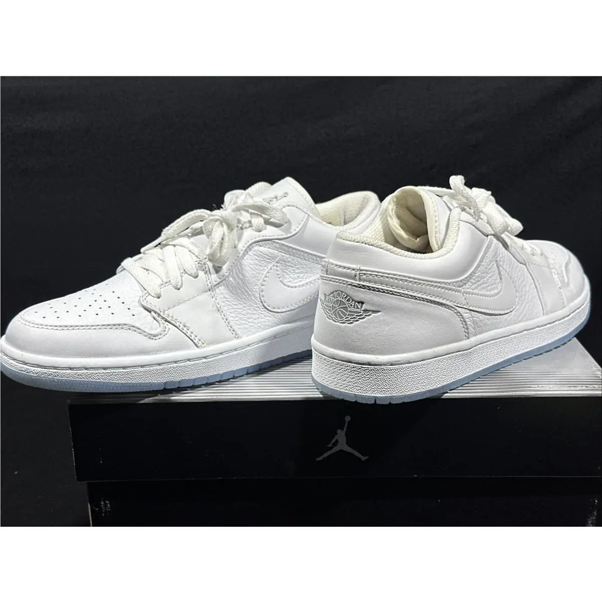 Nike shoes - Nike Air Jordan 1 - Air - White 11