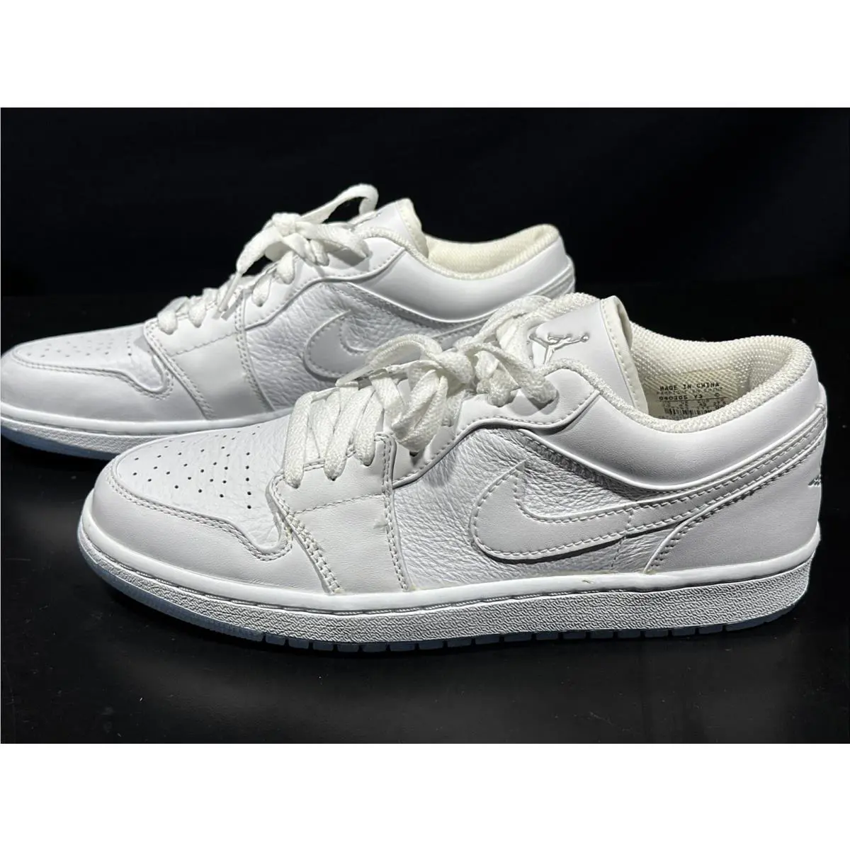 Nike shoes - Nike Air Jordan 1 - Air - White 12