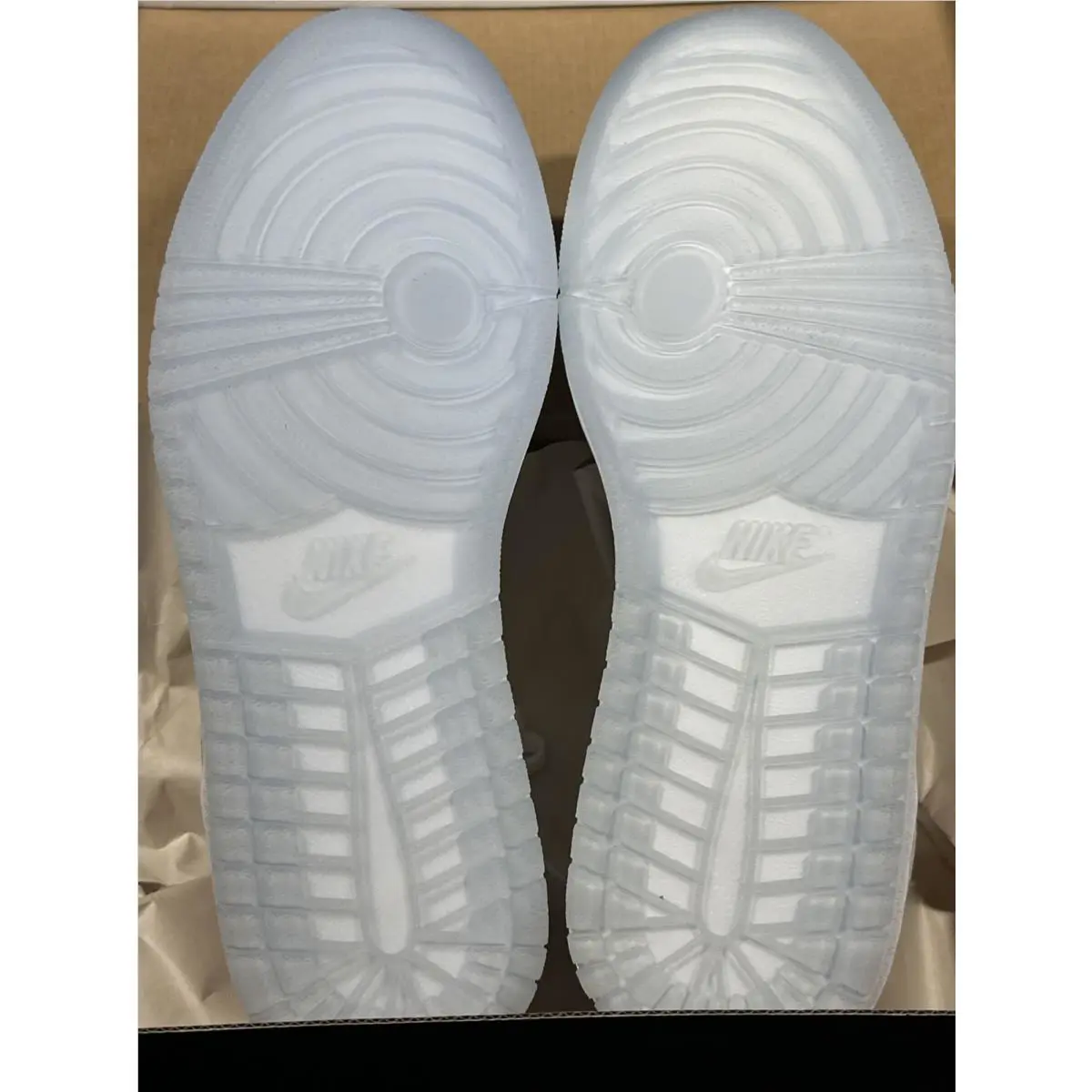 Nike shoes - Nike Air Jordan 1 - Air - White 6