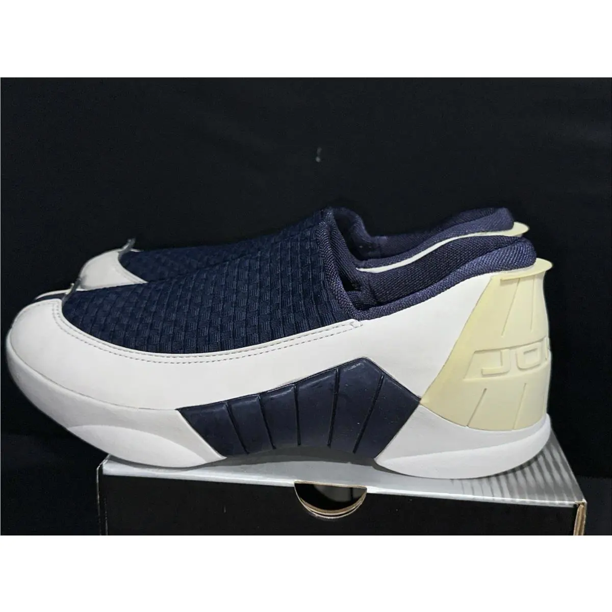 Nike shoes - Air Jordan MOC - Air MOC - 136042-041 - Black 8
