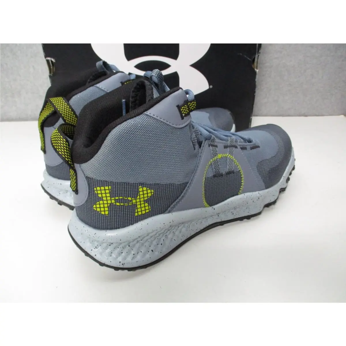 Under Armour shoes - Under Armour Charged Maven Trek - 3026370-100 - Gray 5