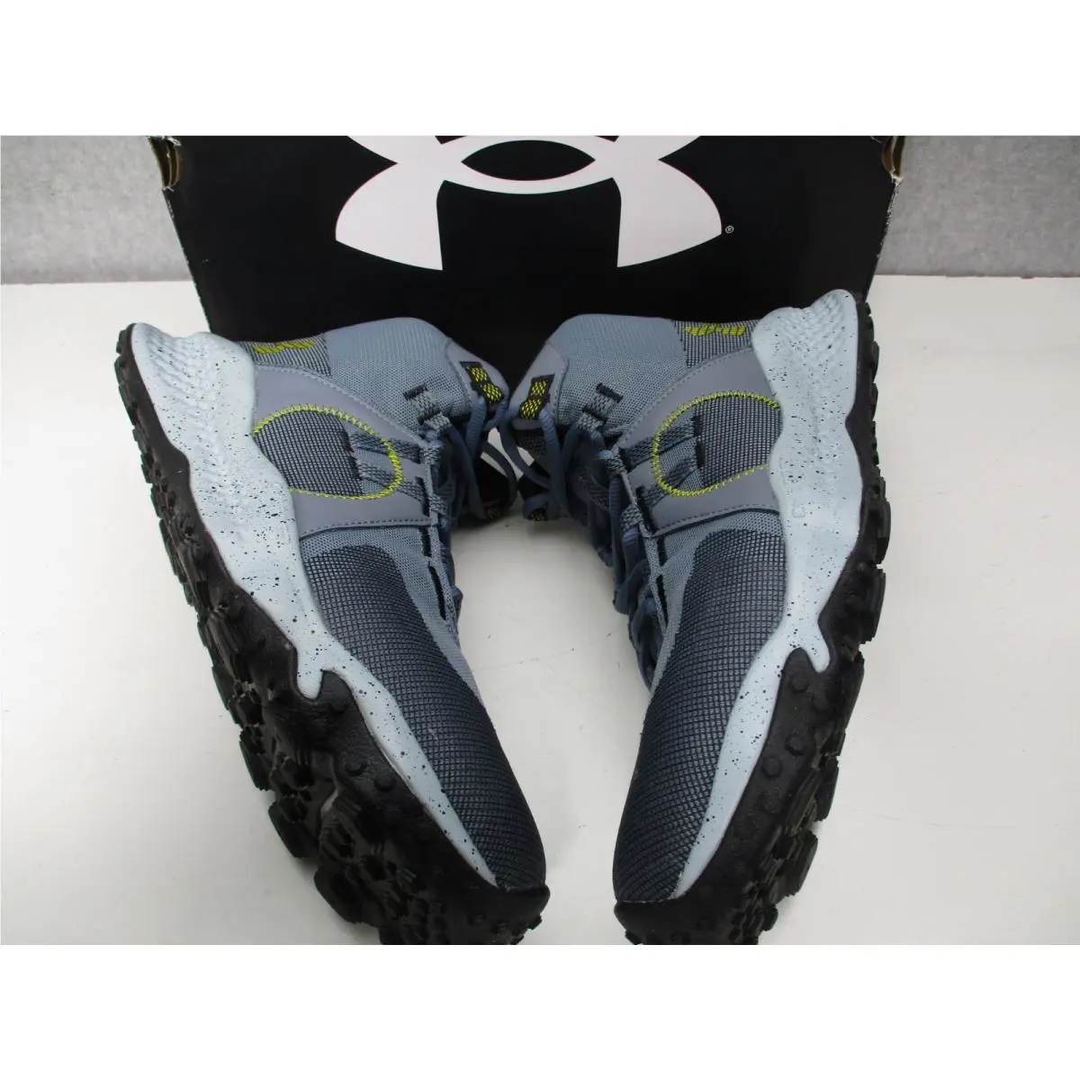 Under Armour shoes - Under Armour Charged Maven Trek - 3026370-100 - Gray 4