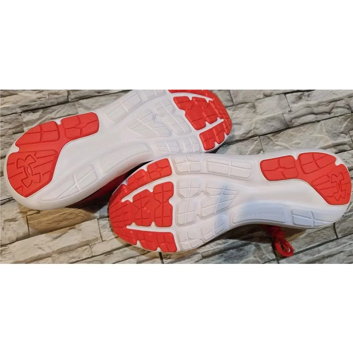 Under Armour shoes - Under Armour Surge 3 - Surge - 3024883-602 - Black 2