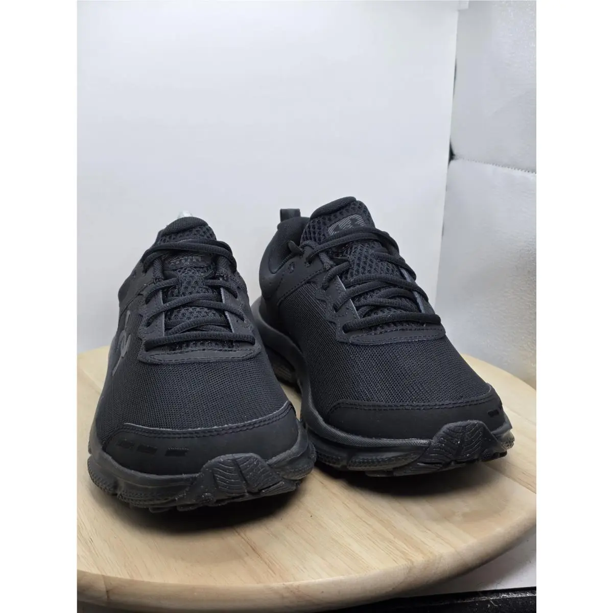 Under Armour shoes - Under Armour Charged Assert 10 - 3026176-002 - Black 0