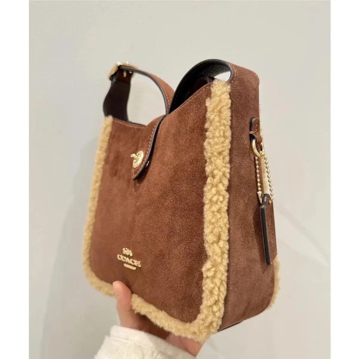 Coach  bag  - Coach Hadley - Hadley - CDC41/vintage brown - Handle/Strap: Brown, Hardware: Gold, Exterior: Multicolor