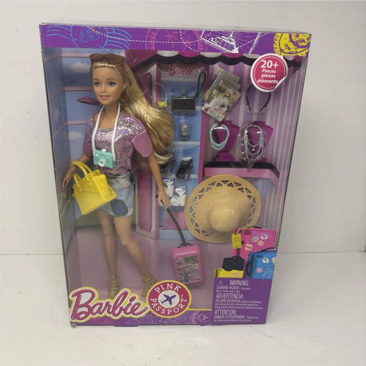 2015 Barbie Pink Passport Travel Doll Fashion Playset W/accessories