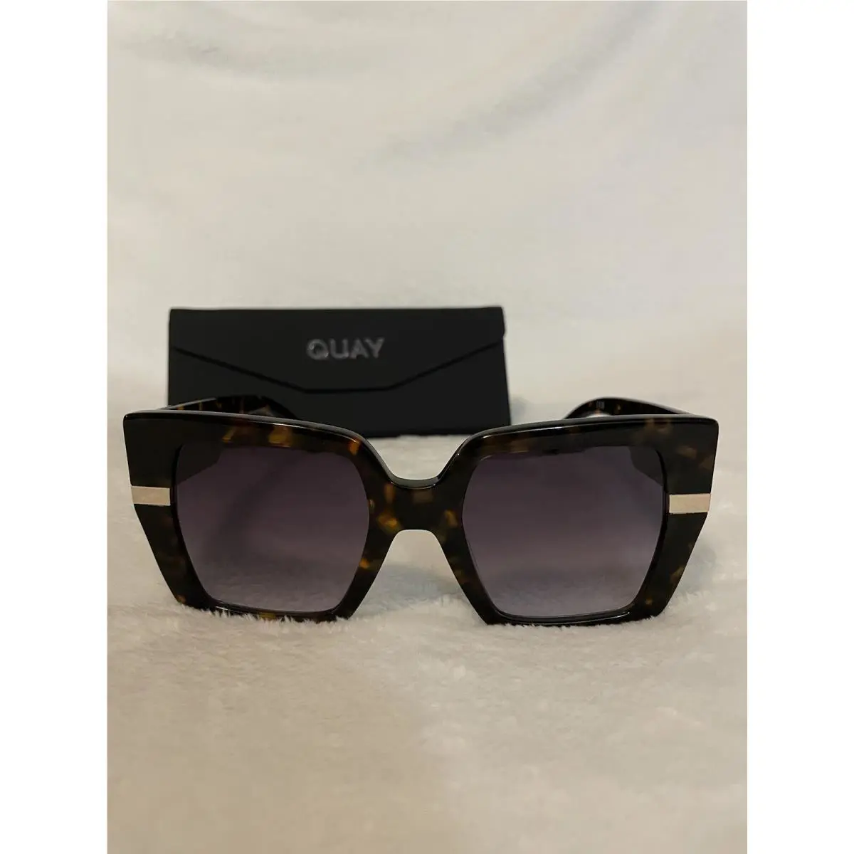 Quay Notorious Women’s Sunglasses