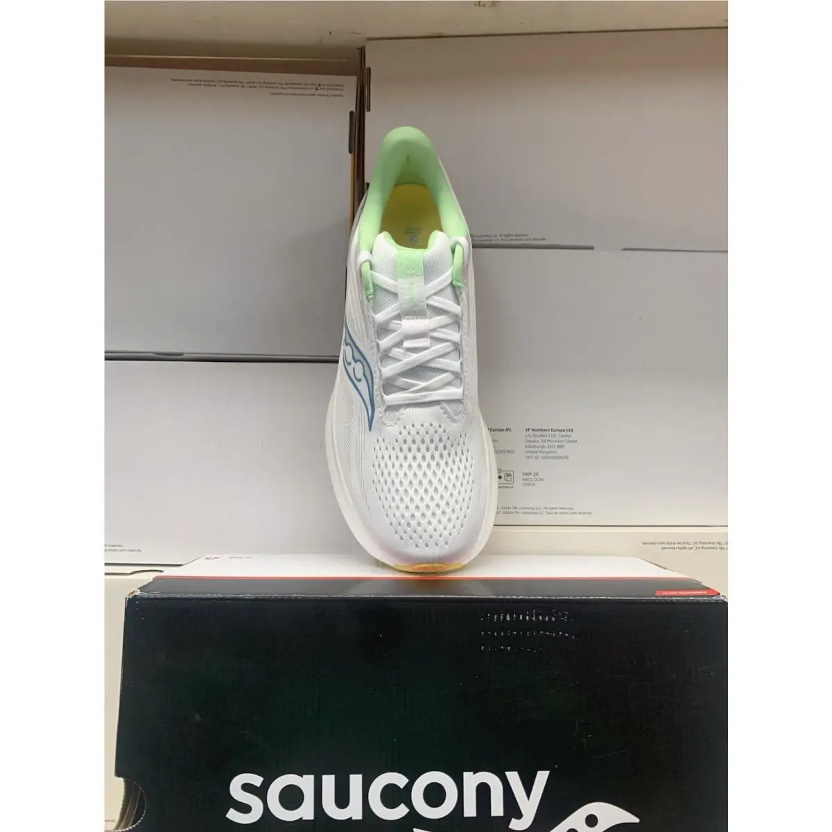 Saucony shoes - Saucony Ride 18 - Ride - S11000-141 - White 2