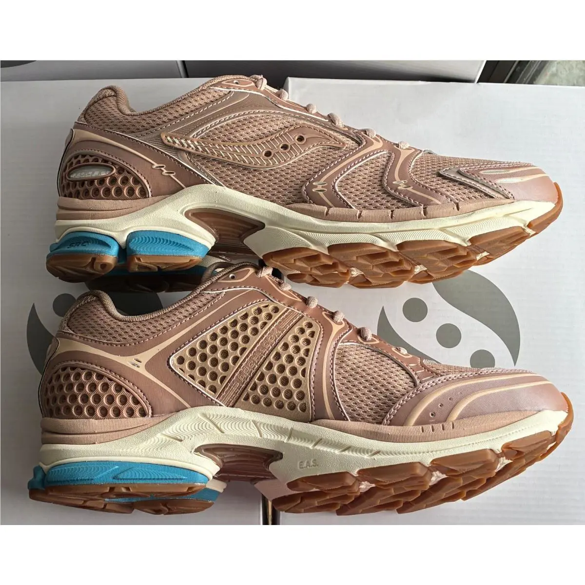 Saucony shoes - Saucony ProGrid 4 - ProGrid - S70805-3 - Tan/Bronze-Royal, Manufacturer: S70805 3 11