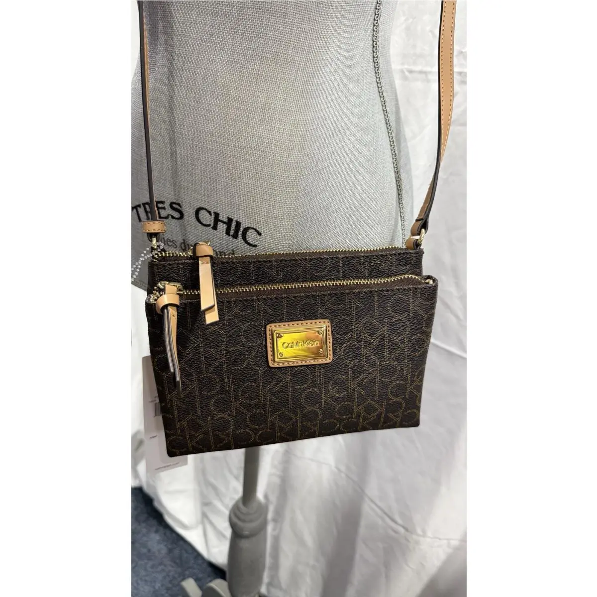 Calvin Klein Crossbody Bag Monogram Print Chain Strap Double Zip M 8x8