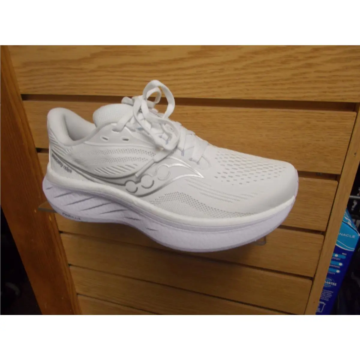 Saucony shoes - Saucony Ride 18 - Ride - S11001-245 - White 5
