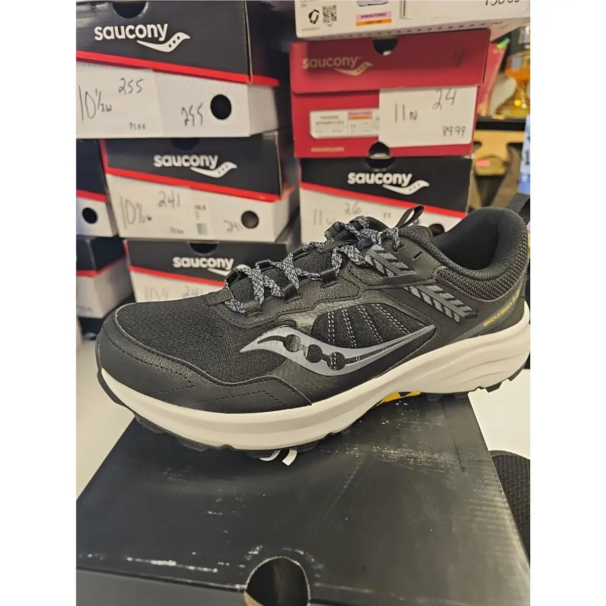 Saucony shoes - Saucony Excursion - Excursion - S20958-100 - Black 0
